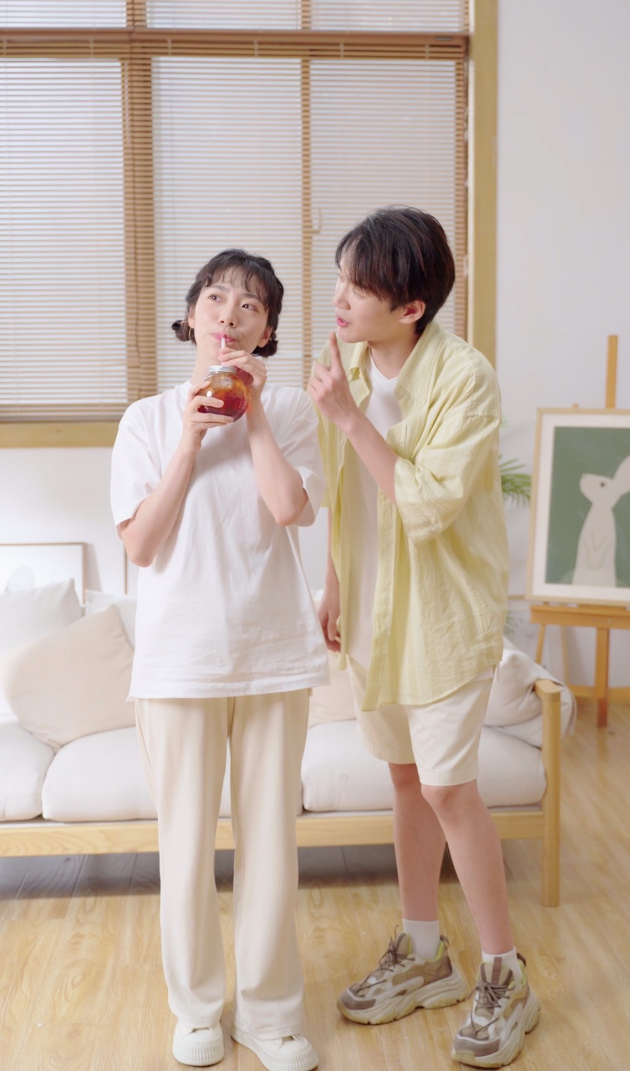1-元?dú)馍?× 品宣視頻